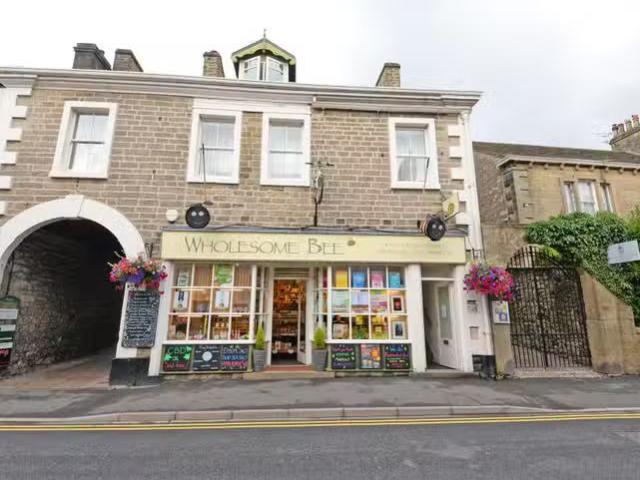 Deal! 1 BA 1 bedroom flat for rent in Duke Street, Settle, BD24