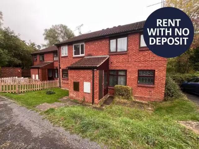 Cheap 1 BA 1 bedroom flat for rent in Rangeworthy Close, Reddi.