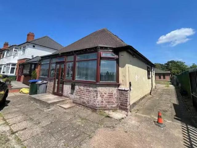 Nice 1 BA 1 bedroom flat share for rent in Birmingham Road, Gr.