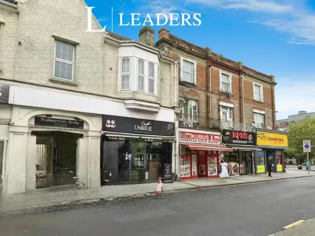 New 1 BA 1 bedroom house share for rent in Christchurch Road.