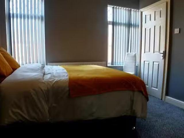 Cozy 1 BA 1 bedroom house share for rent in Florence Road, Abi.