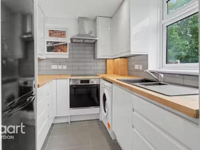 New 1 BA 2 bedroom maisonette for rent in Norwich Road, THORNT.