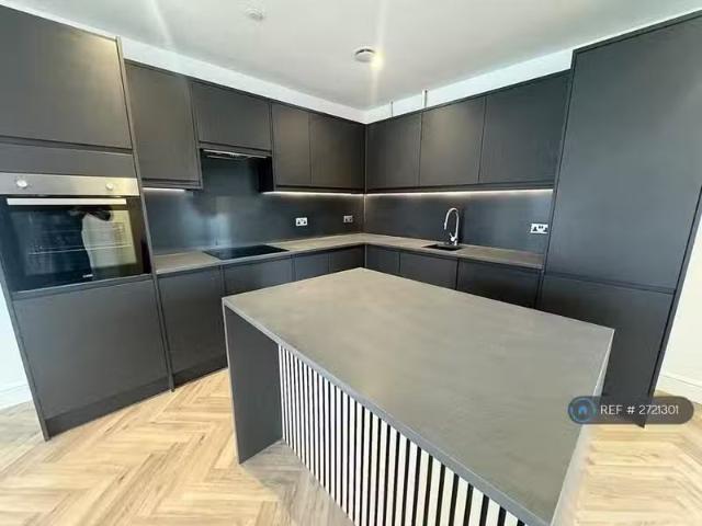 For Rent! 1 BA 2 bedroom flat for rent in Heath, Cardiff, CF14