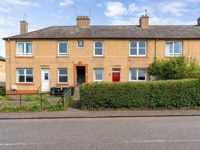 Cheap 1 BA 2 bedroom flat for rent in Newtoft Street, Gilmerto.