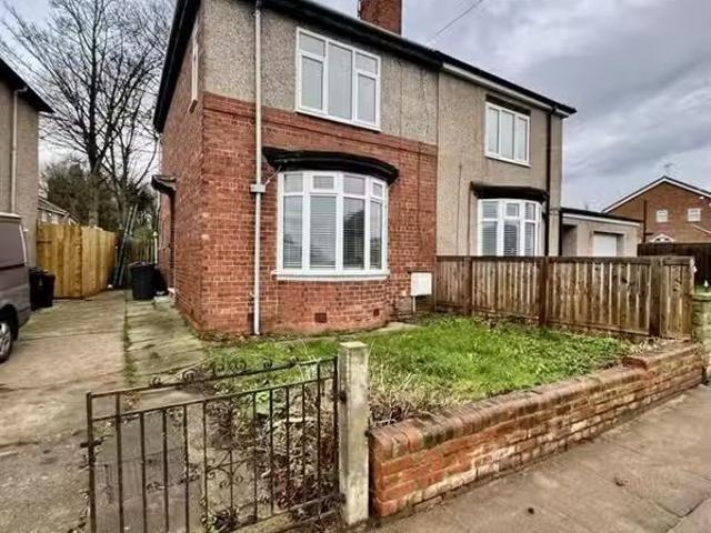 Cozy 1 BA 2 bedroom house for rent in Barmpton Lane, Darlingto.
