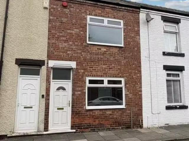 Rental! 1 BA 2 bedroom house for rent in Brunton Street, Darli.
