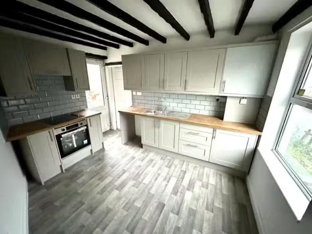 Unique 1 BA 2 bedroom house for rent in High Street, Heanor, D.