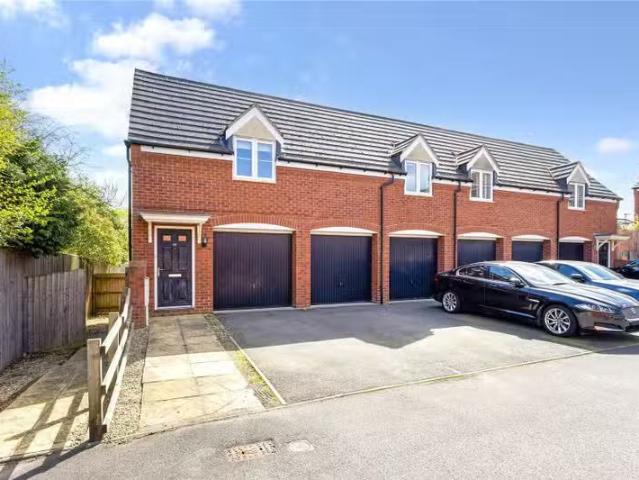 Charming 1 BA 2 bedroom property to let in Turner Drive, Oxfor.