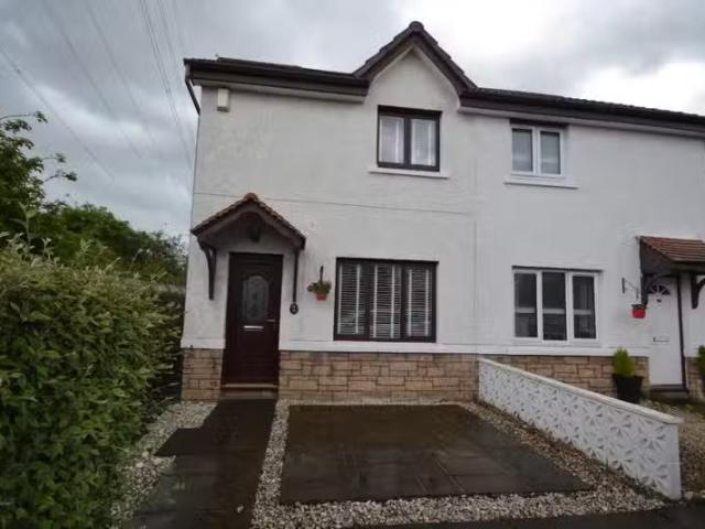 Cheap 1 BA 2 bedroom terraced house for rent in Gilberstoun Br.
