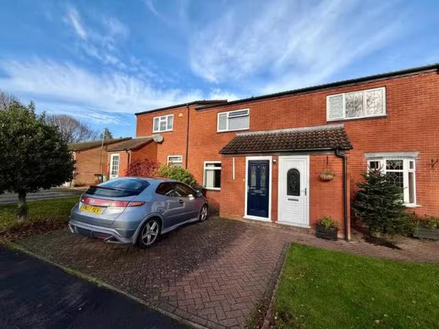 For Rent! 1 BA 2 bedroom terraced house for rent in Rainsbrook.