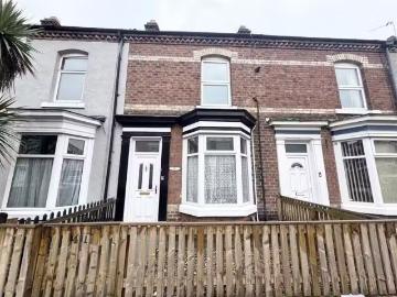 Rental! 1 BA 2 bedroom terraced house for rent in Surtees Stre.