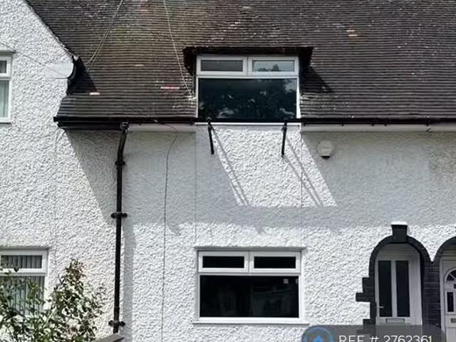 For Rent! 1 BA 2 bedroom terraced house for rent in Shore Driv.