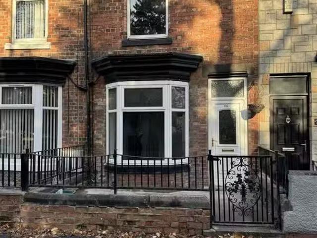 For Rent! 1 BA 2 bedroom terraced house for rent in Thompson S.