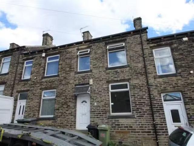 Unique 1 BA 2 bedroom terraced house for rent in Westcliffe Ro.