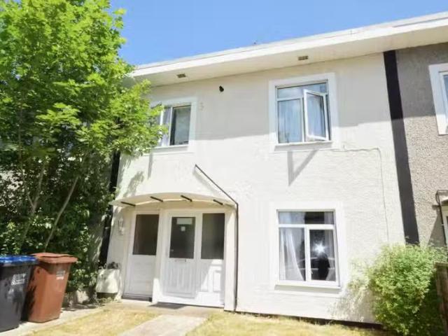 New 1 BA 4 bedroom house for rent in Furzen Crescent, Hatfield.