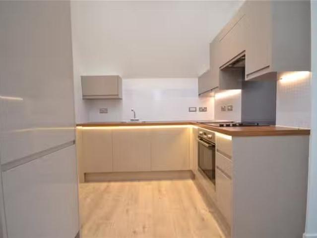 Cozy 1 BA Studio flat for rent in Godfreys Mews, Chelmsford, E.