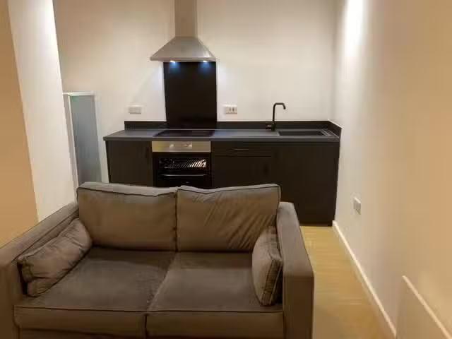 For Rent! 1 bedroom apartment for rent in George House, Shiffn.