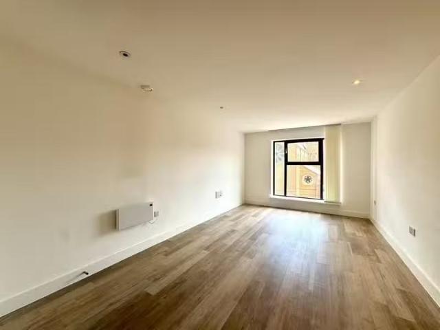 Deal! 1 bedroom apartment for rent in Lombard Street, Birmingh.