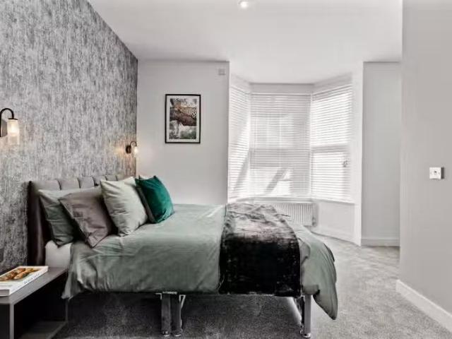 Charming 1 bedroom detached house for rent in Burton Road, Der.