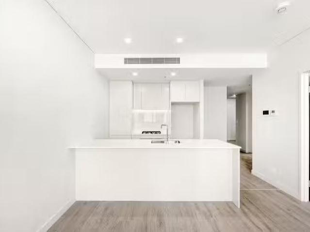 Cheap 1 BR 102/105C Willarong Road, Caringbah, NSW 2229