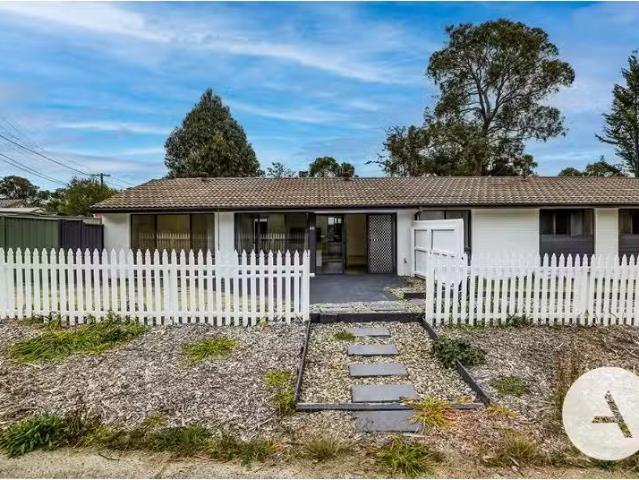 Nice 1 BR 10a Brooke Place, Wanniassa Apartment for rent List.