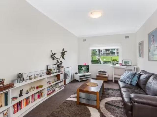 Nice 1 BR 11/2B Darling Point Road, DARLING POINT Apartment fo.
