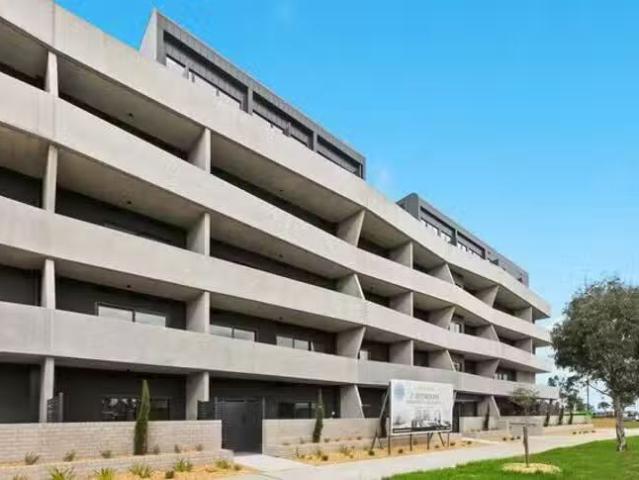 Nice 1 BR 121/181 Sutherland Crescent, Taylor, ACT 2913
