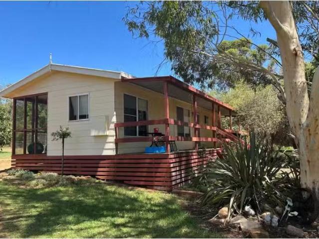 For Rent! 1 BR 19a Young Street, Gulgong Apartment for rent L.