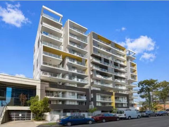 Nice 1 BR 204/10 French Avenue, Bankstown Apartment for rent.