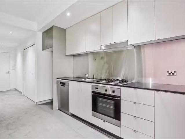 For Rent! 1 BR 2/37 Morley Avenue, Rosebery Apartment for rent.
