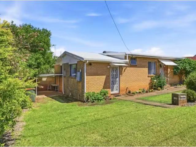 Charming 1 BR 2/63 Gore Street, Port Macquarie Apartment for r.