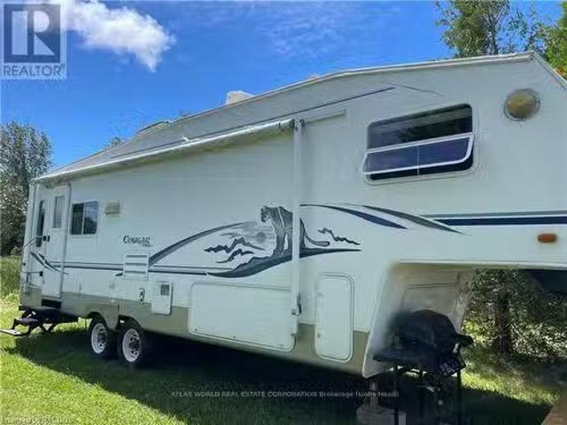 Just in! 1 BR 27 9 Tamarac Road, Northern Bruce Peninsula, O.