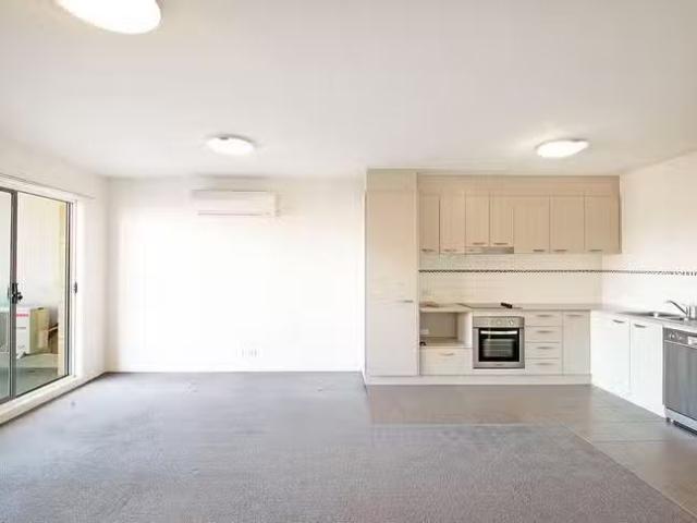 For Rent! 1 BR 28/132 Thynne Street, Bruce, ACT 2617
