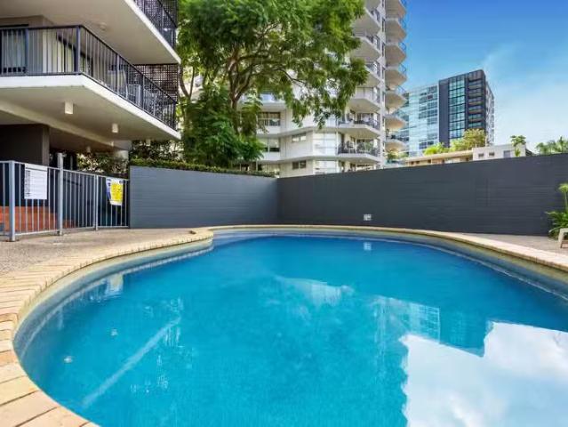 Rental! 1 BR 3/75 Thorn Street, KANGAROO POINT, QLD 4169 Uni.