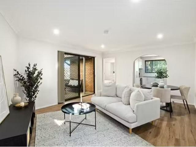 Cheap 1 BR 7 Orana Parade, Unanderra Apartment for rent Liste.