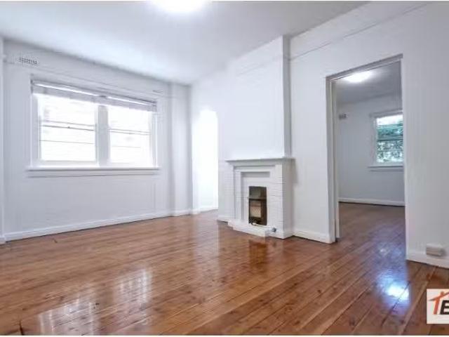 Cozy 1 BR 4/36 Blair Street, BONDI BEACH Apartment for rent L.
