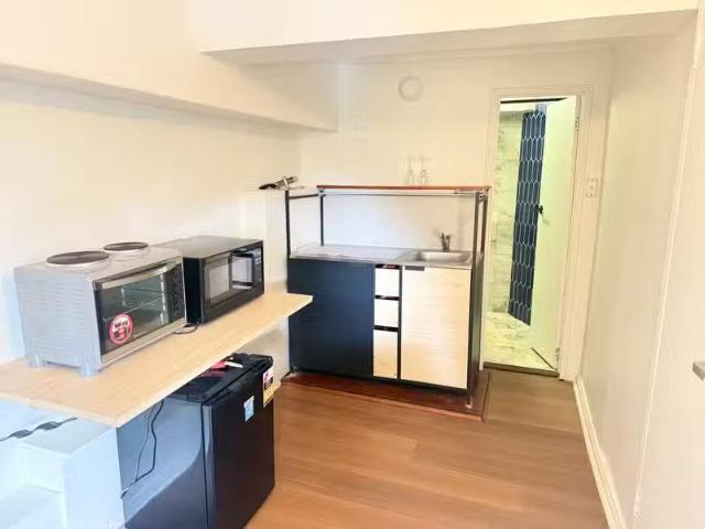 Unique 1 BR 5/154 Brougham St, POTTS POINT, NSW 2011 House f.