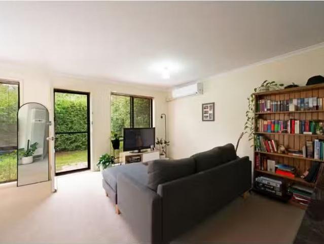 New 1 BR 9/15 Macpherson Street, O'Connor Townhouse for rent.