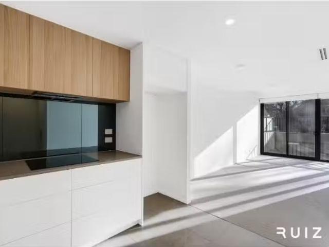 Cozy 1 BR G08/52 De Burgh Street, Lyneham Apartment for rent.