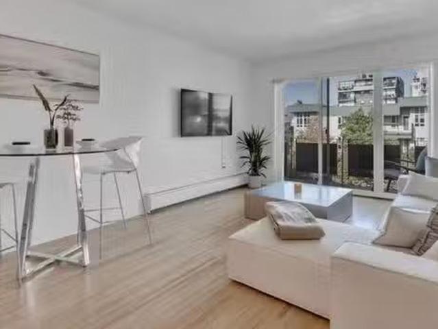 Cozy 1 BR West 11th Avenue