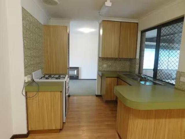New 1 Breaker Close, Silver Sands, WA 6210
