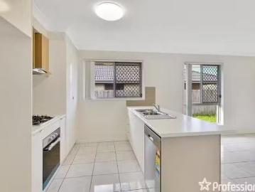 Unique 1 Denman Drive, Bundamba, QLD 4304
