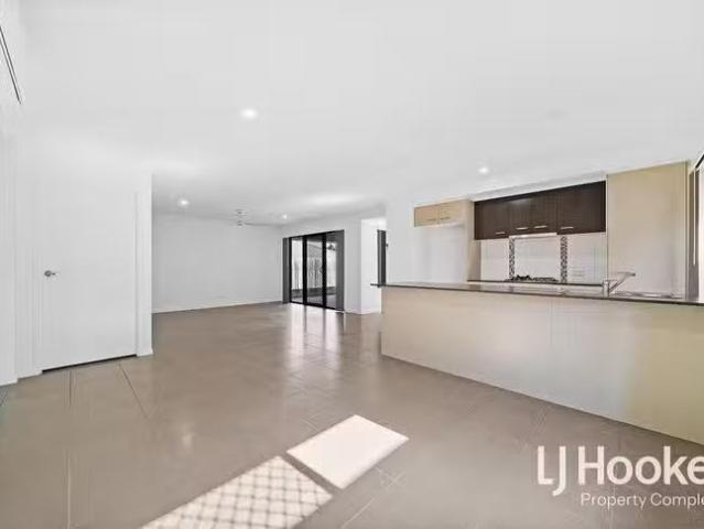 Just in! 1 Foxx Court, Yarrabilba, QLD 4207