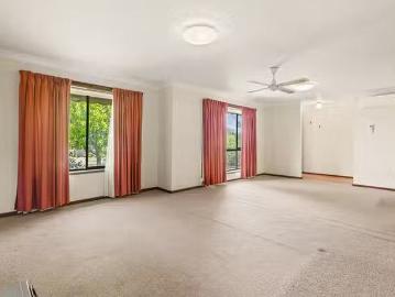 Deal! 1 Keevil Drive, Young, NSW 2594