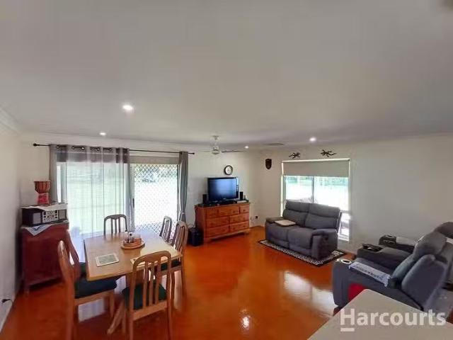 For Rent! 1 Melaleuca Court, Redridge, QLD 4660