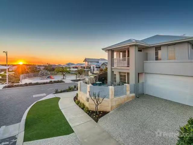 Rental! 1 Sarda Lane, Jindalee, WA 6036