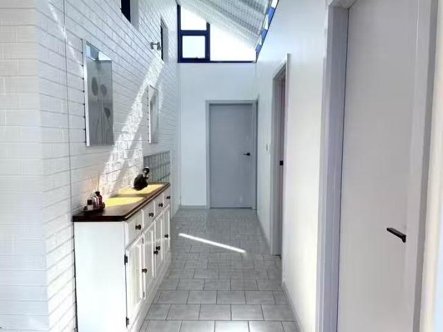 For Rent! 1A Marine Parade, Marino, SA 5049