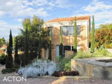 Just in! 24/15 Boundary Road, Mosman Park, WA 6012