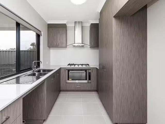Cheap 24/1 Balfour Road, Swan View, WA 6056