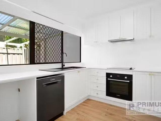 Deal! 2/41 Mill Point Road, South Perth, WA 6151